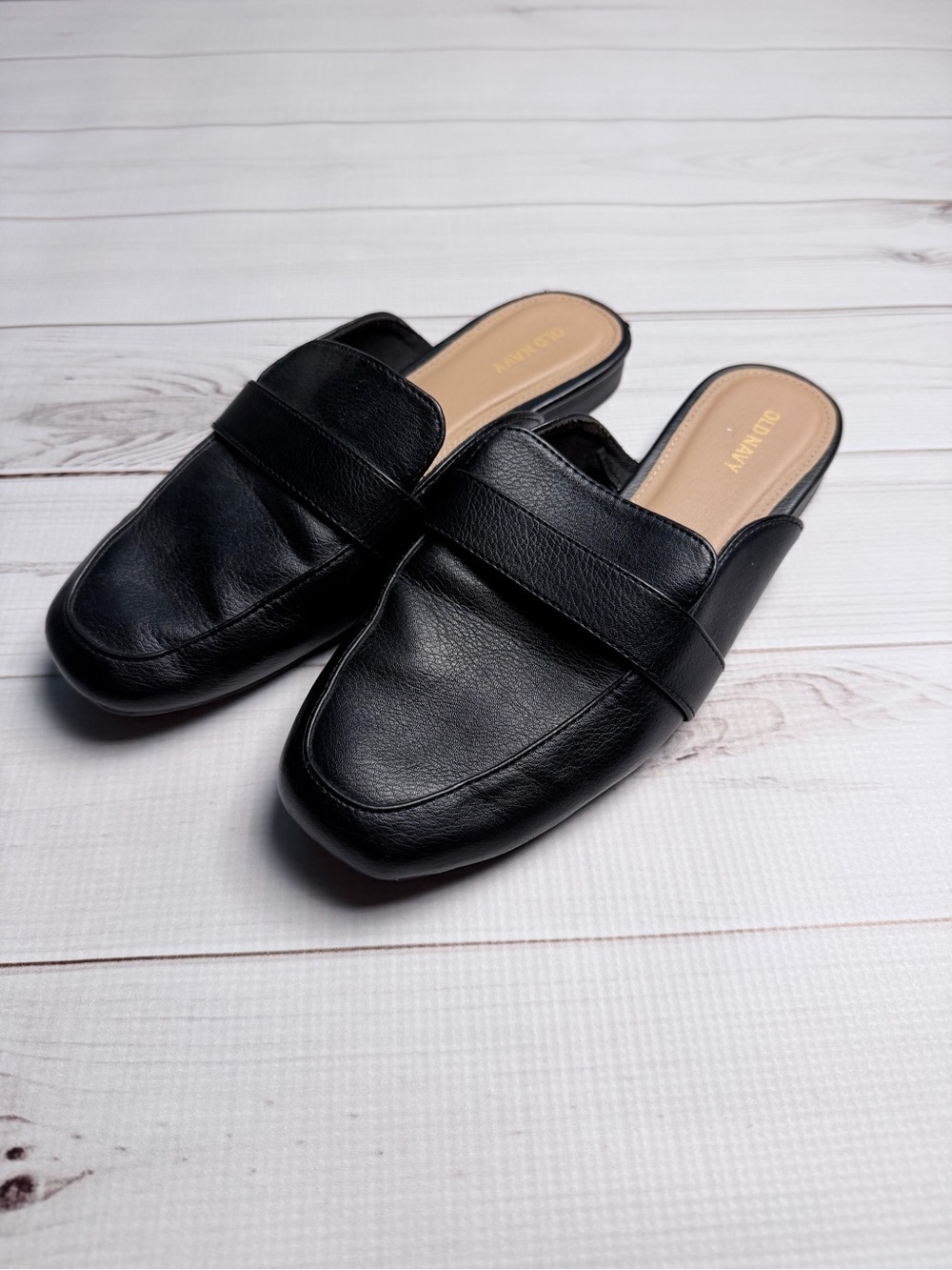 Old Navy Black Slip-On Mule Loafers